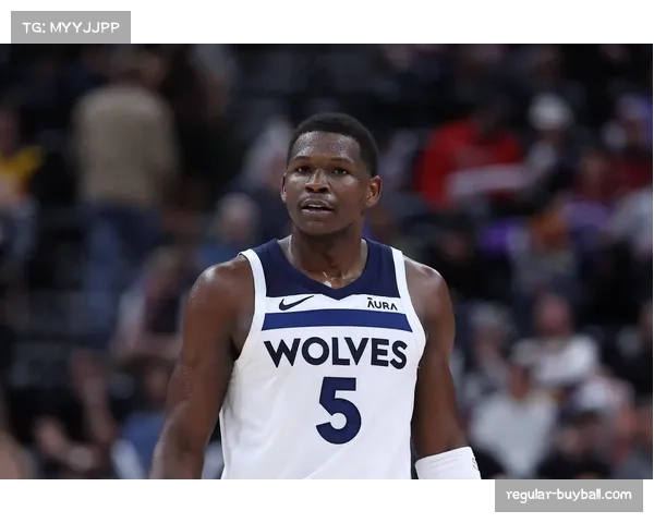 爱德华兹28分9篮板 森林狼进攻端过度依赖个人单打 爱德华兹28分9篮板 森林狼进攻端过度依赖个人单打